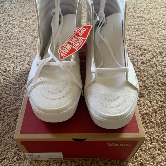 Shoe bundle - Picture 5 of 16